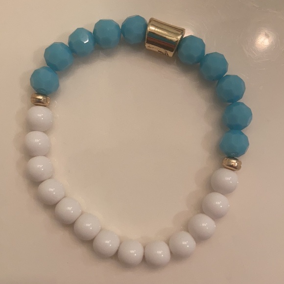 Lilly Pulitzer bracelets (set of 5) - Picture 4 of 6